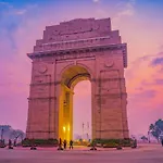 Room In Villa - Nice Boutique Guest House In South Delhi Near Aiims,Nift,Srifort