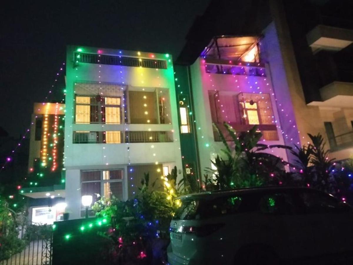 In - Boutique In South Delhi Near Aiims,nift,srifort Guest house New Delhi